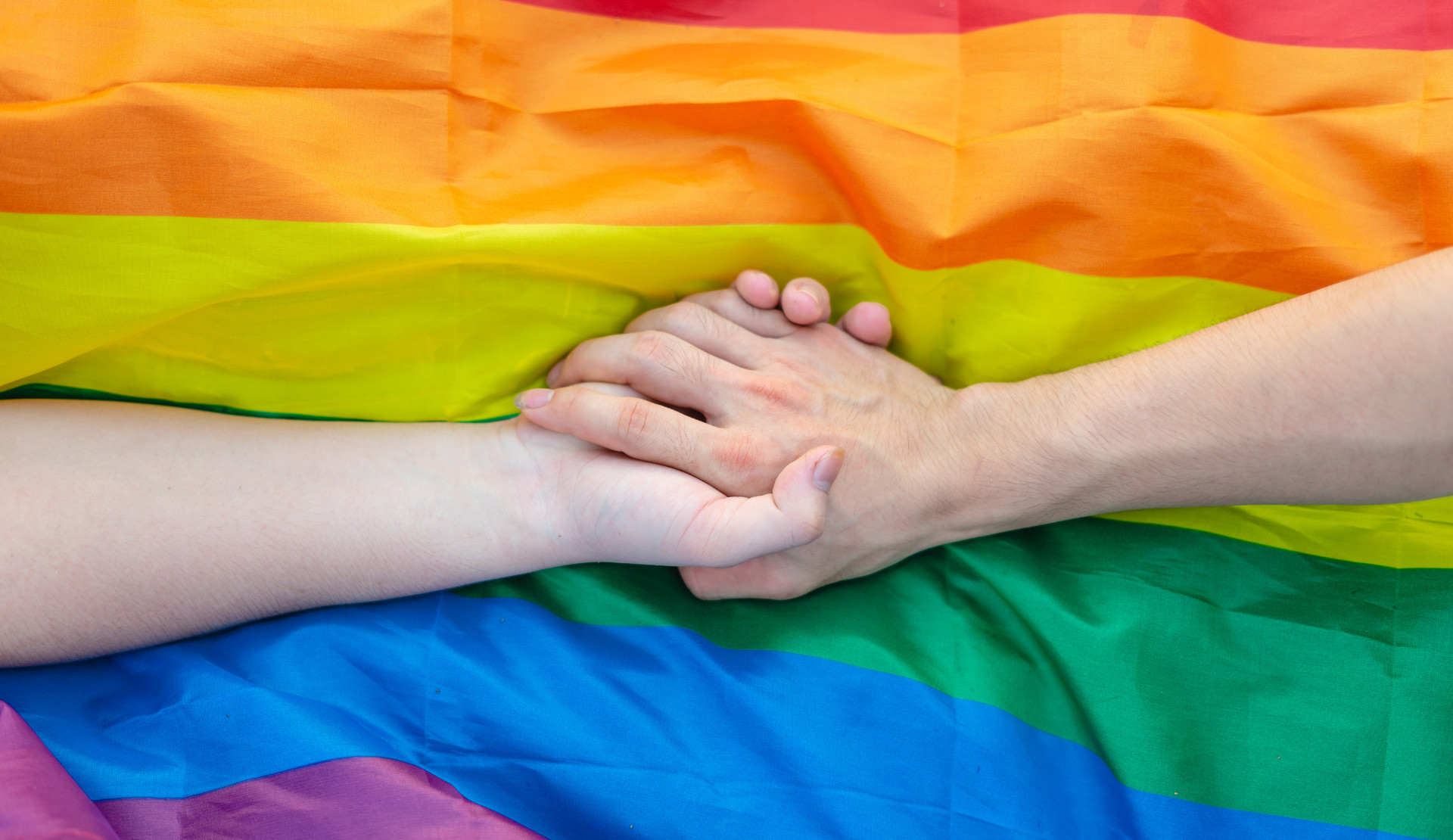 İzmir’de hak savunucuları, “Genç LGBTİ+ Derneği kapatılamaz” diyerek sokağa çıkacak Kaos GL - LGBTİ+ Haber Portalı
