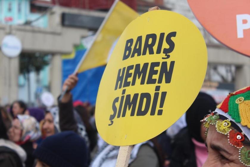 216 örgütten Rojava için imza çağrısı: “Rojava’yla dayanışmak eşit ve özgür bir geleceğe sahip çıkmaktır!” Kaos GL - LGBTİ+ Haber Portalı
