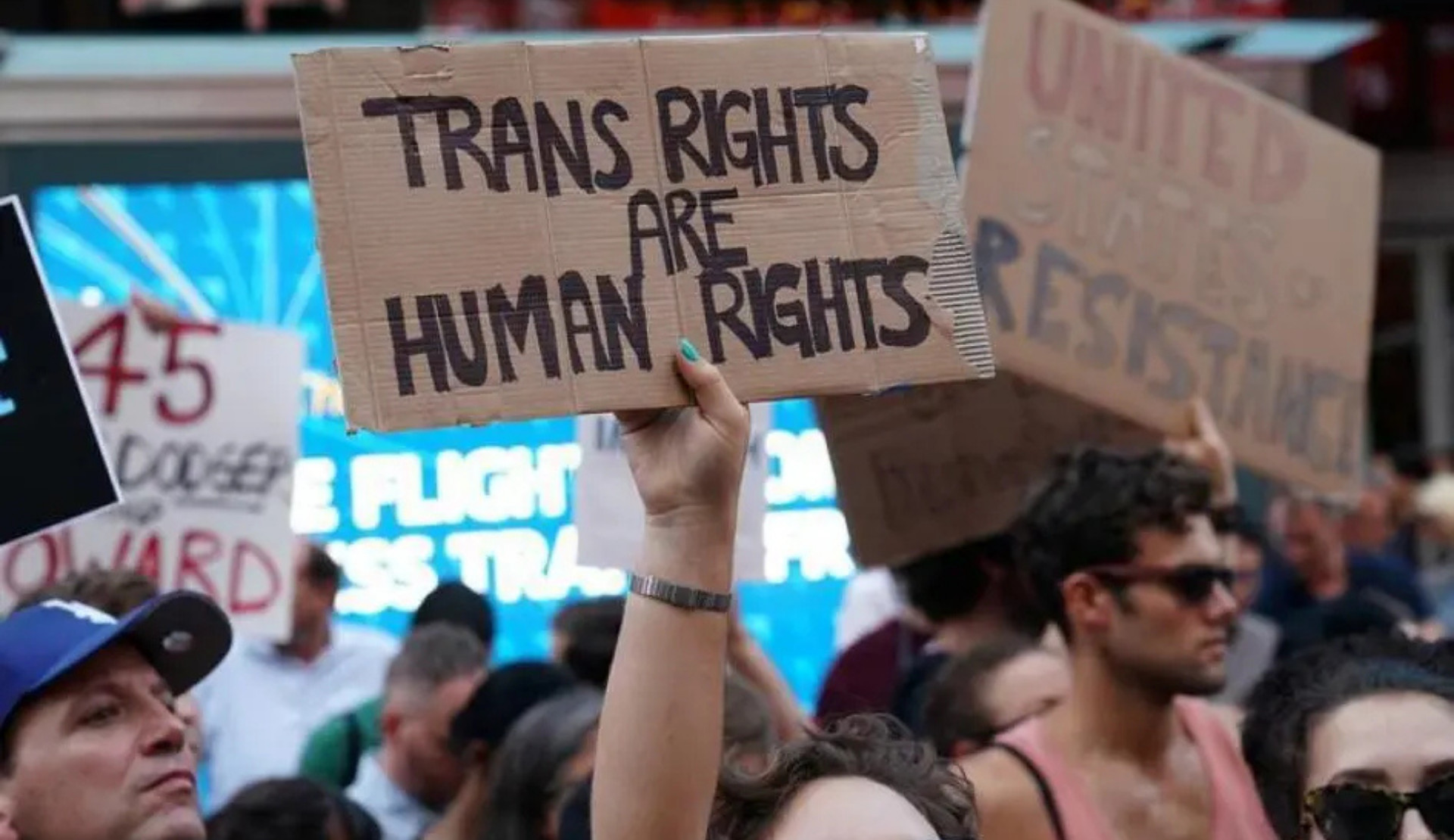ABD’de trans mahpus, Trump’ın LGBTİ+ karşıtı kararnamelerine karşı dava açtı Kaos GL - LGBTİ+ Haber Portalı