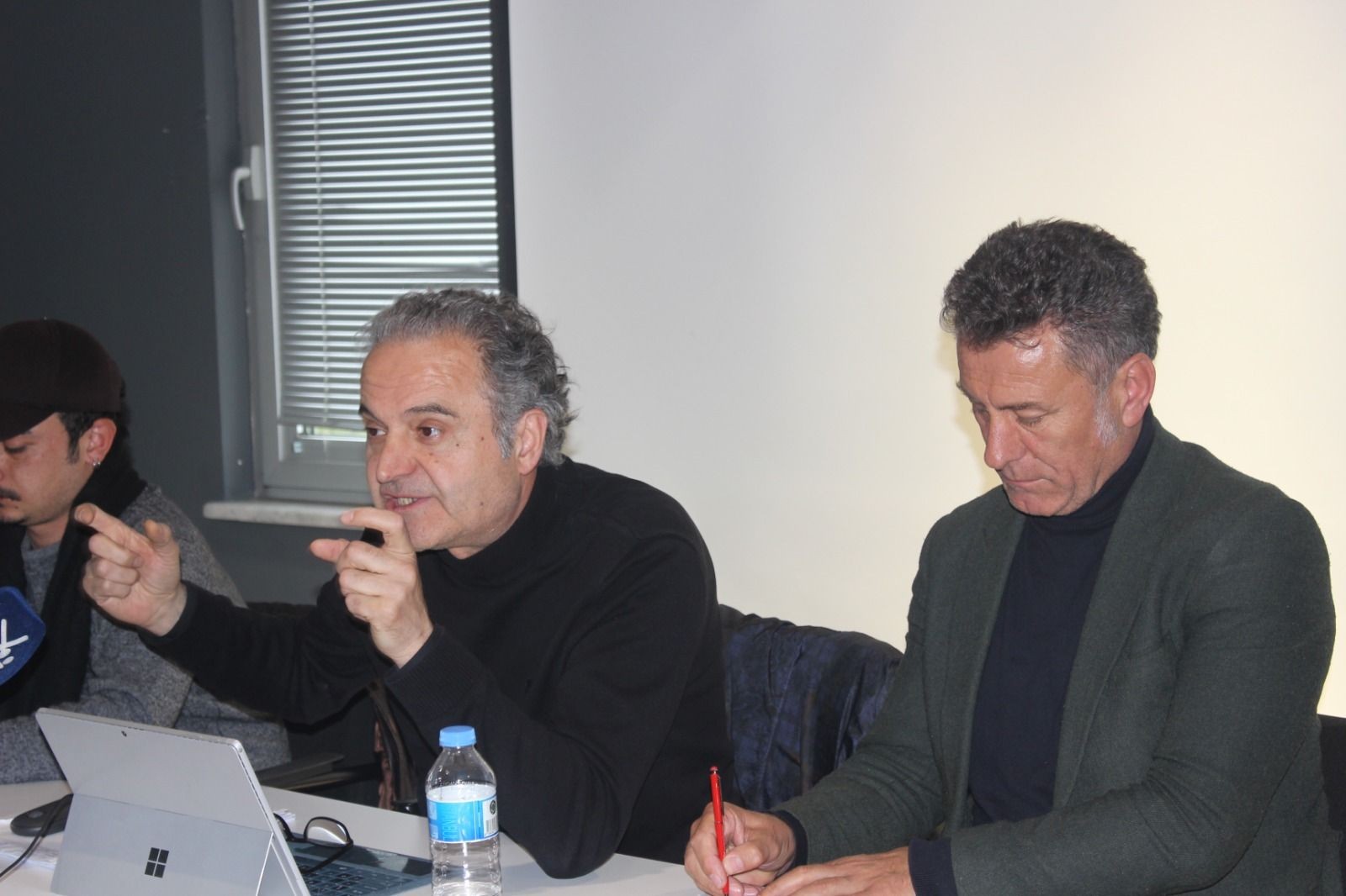 “‘Aile Yılı’ ilanı da, LGBTİ+ konusu da Cumhur İttifakı’nın stratejisinin planlı bir parçası” Kaos GL - LGBTİ+ Haber Portalı