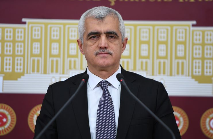 “Aileler, LGBTİ+ çocukları adına endişe duyuyor” Kaos GL - LGBTİ+ Haber Portalı