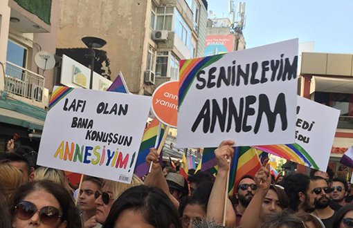 “Aileyi çok farklı biçimlerde yaşayabiliriz” Kaos GL - LGBTİ+ Haber Portalı