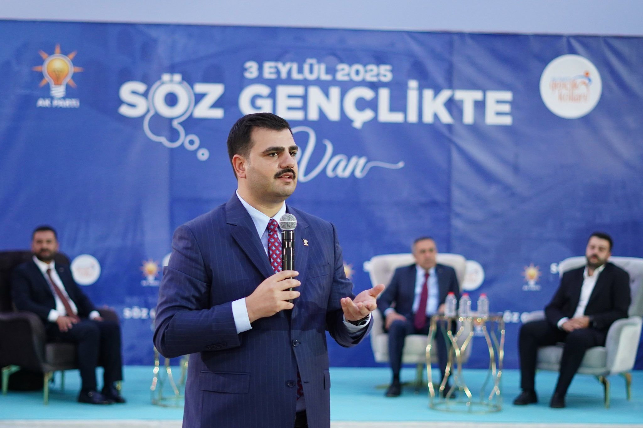 AKP Genel Sekreteri İnan, Van’da LGBTİ+’ları hedef aldı Kaos GL - LGBTİ+ Haber Portalı