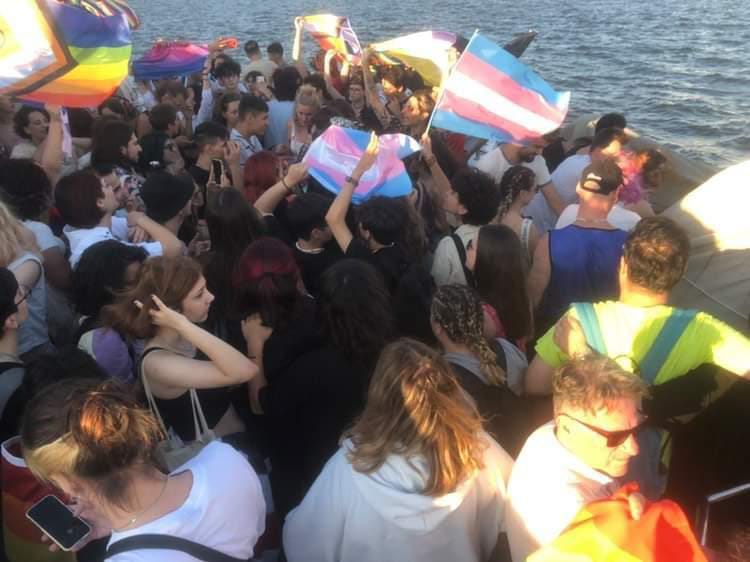 Alsancak’tan sonra Bostanlı’da Onur Yürüyüşü | Kaos GL - LGBTİ+ Haber Portalı