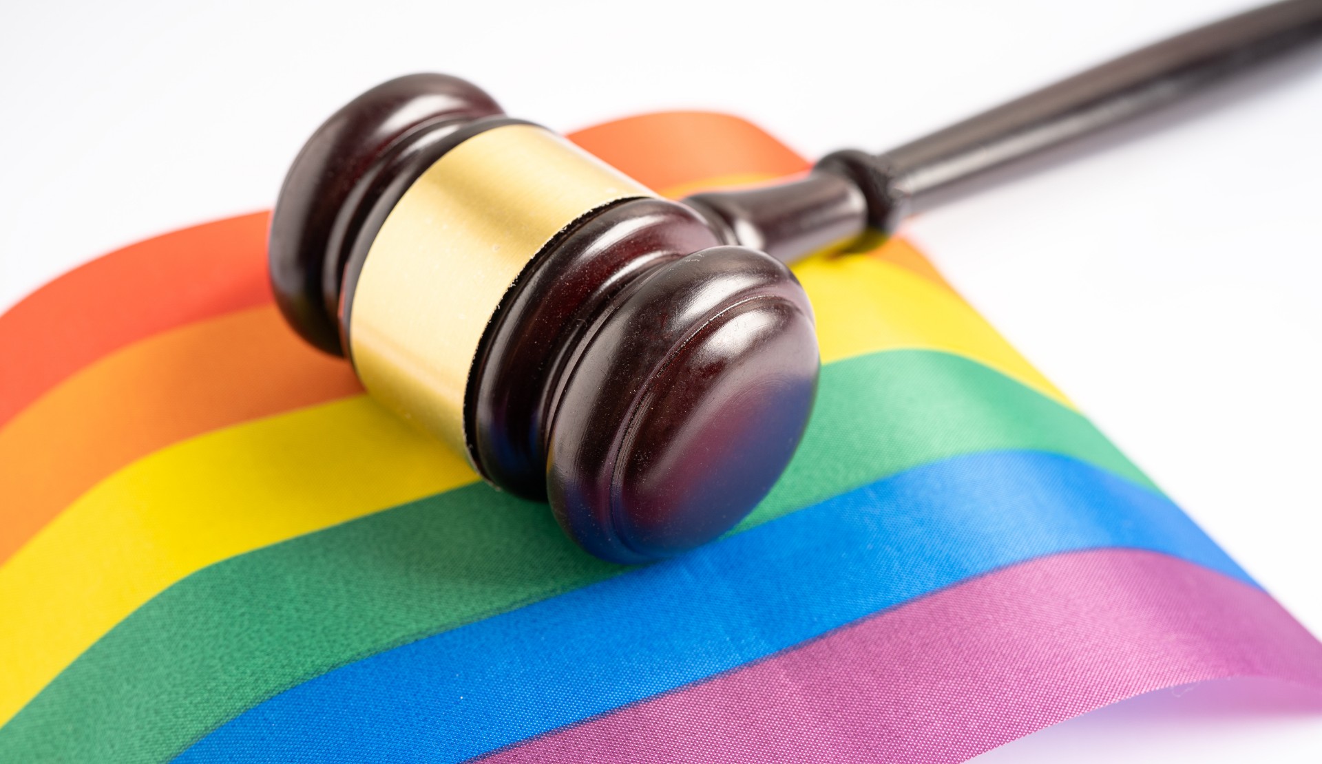 Ankara Barosu Kadın Hakları Merkezi’nden Onur Ayı açıklaması: “Tehdit olan; ayrımcılığın ve nefretin normalleştirilmesidir” | Kaos GL - LGBTİ+ Haber Portalı Haber
