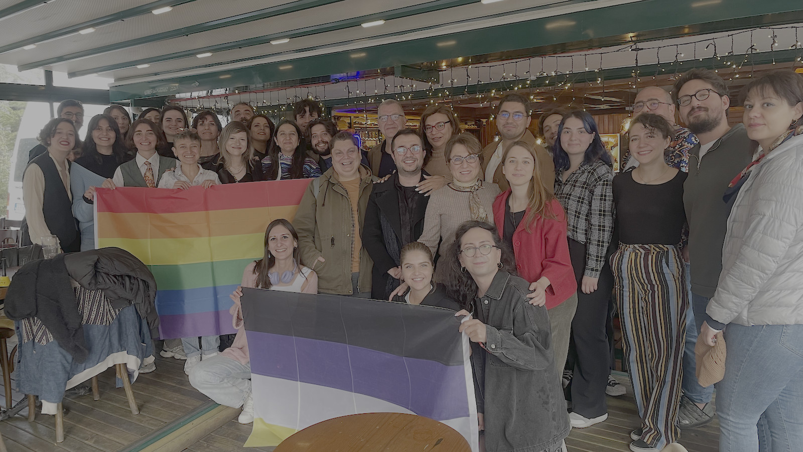 Ankara’daki LGBTİ+ örgütleri Kaos GL’nin 30. yılını kutladı | Kaos GL - LGBTİ+ Haber Portalı Haber