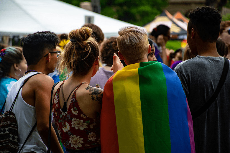 Avrupa’da genç LGBTİ+’ların yüzde 43’ü zorbalığa uğruyor | Kaos GL - LGBTİ+ Haber Portalı Haber
