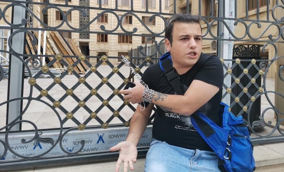 Azerbaycan'da öldürülen gazeteci Avaz Hafızlı için anma çağrısı Kaos GL - LGBTİ+ Haber Portalı