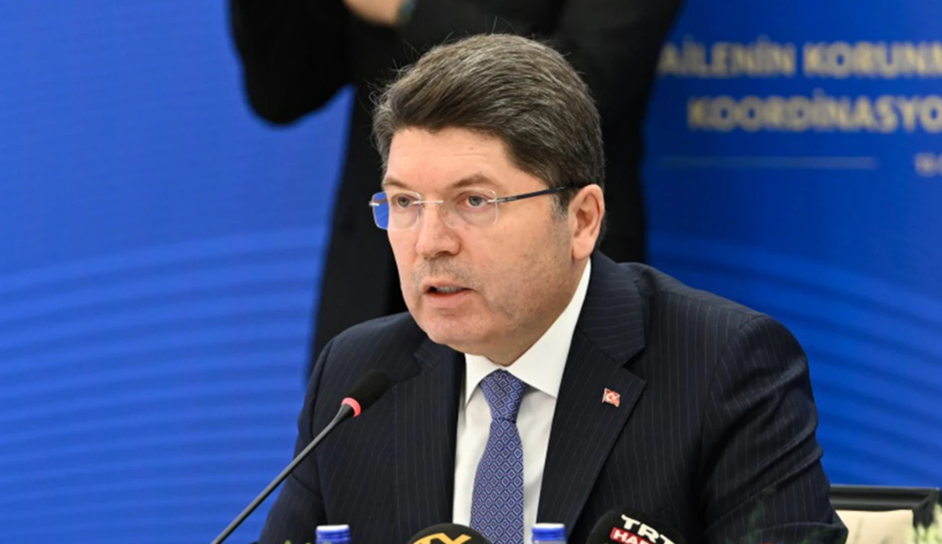 Bakan Tunç’tan LGBTİ+’ları hedef alan düzenleme sinyali: "Gerekli tüm önleyici adımları atacağız" | Kaos GL - LGBTİ+ Haber Portalı Haber