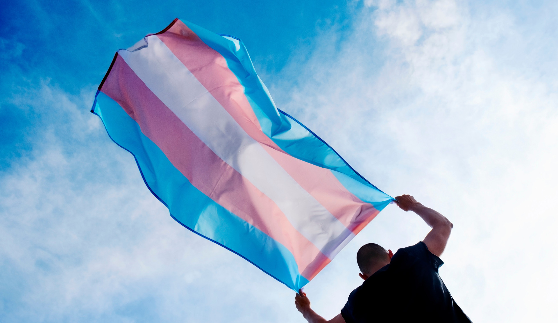 Baran Alaz, Gazete Kadıköy’e konuştu: “Translar, kanunen hakları olan bir sağlık hizmetine erişmek istiyor” | Kaos GL - LGBTİ+ Haber Portalı Haber