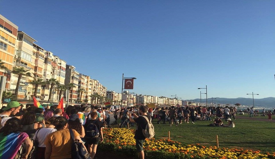 Belediye Meclislerinde “LGBTİ+” tartışma sırası İzmir’de! | Kaos GL - LGBTİ+ Haber Portalı