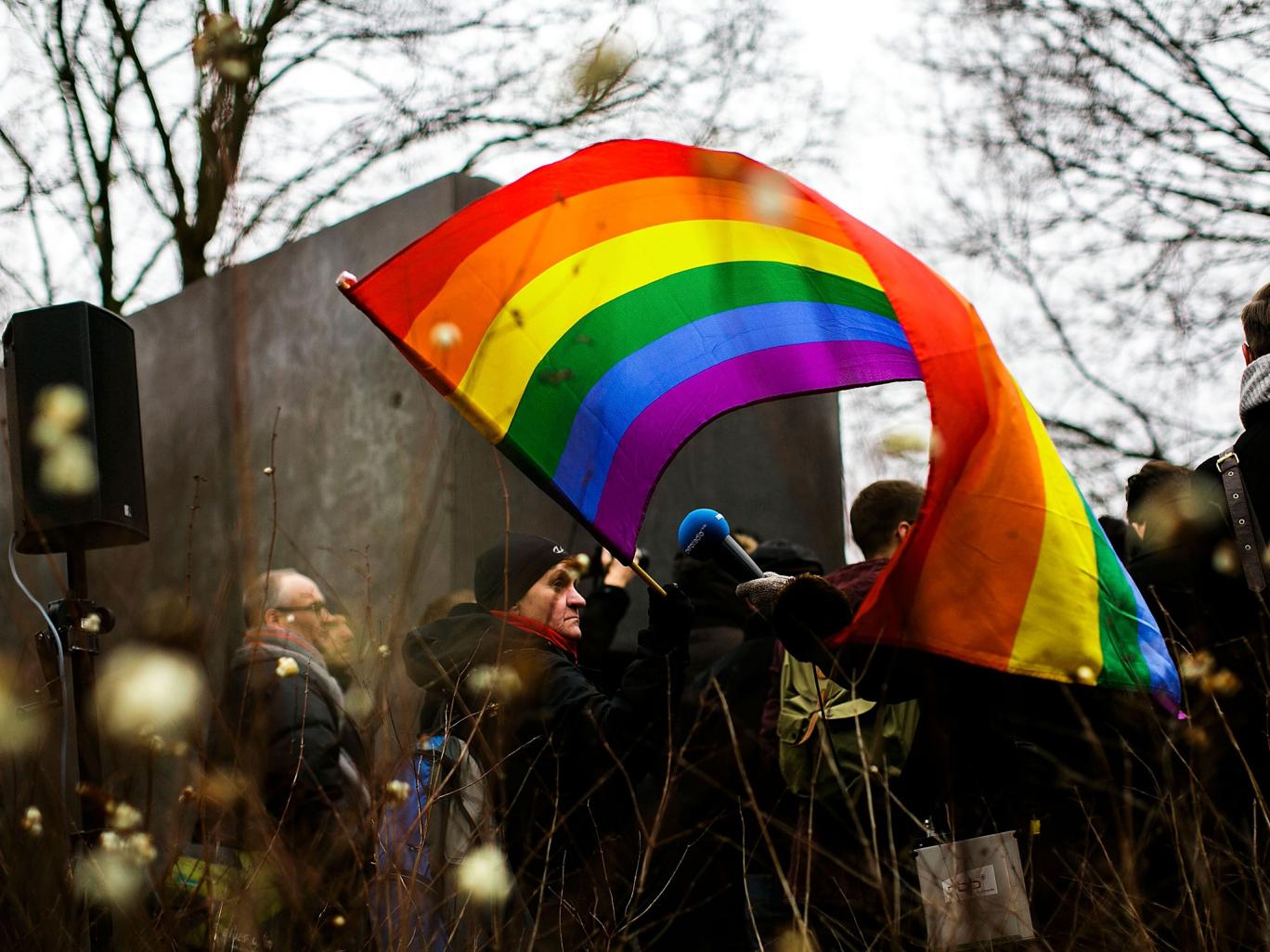 Berlin’de eşcinsel soykırımı anıtına saldırı | Kaos GL - LGBTİ+ Haber Portalı Haber