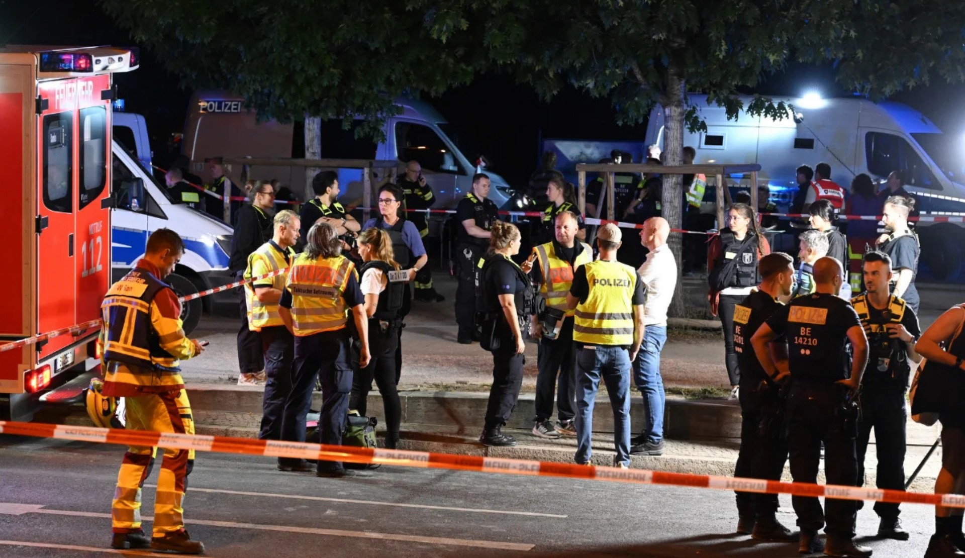 Berlin Onur Yürüyüşü’ne araçlı saldırı: 1 ölü, 29 yaralı | Kaos GL - LGBTİ+ Haber Portalı Haber