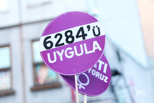Trans kadın Asya’ya saldıran Emre Bozkurt tutuklandı! | Kaos GL - LGBTİ+ Haber Portalı