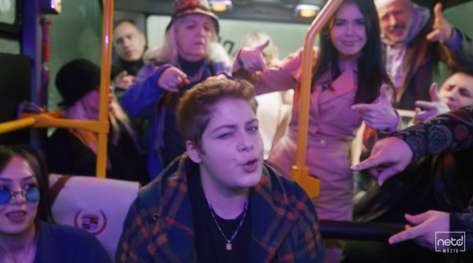“Bırakın Bu İşleri” yayında Kaos GL - LGBTİ+ Haber Portalı