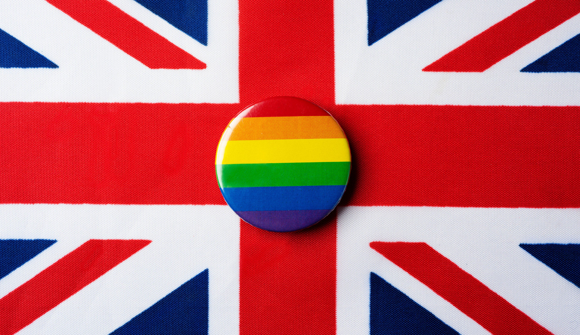 Birleşik Krallık’ta LGBTİ+’lar, aşırı sağa karşı direniyor Kaos GL - LGBTİ+ Haber Portalı