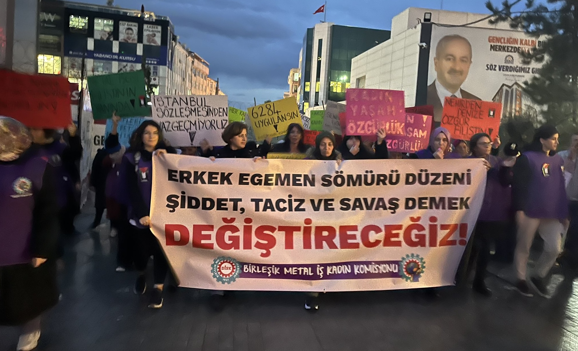 Birleşik Metal-İş Sendikası, “Eşitlik Dairesi” kuracak | Kaos GL - LGBTİ+ Haber Portalı Haber