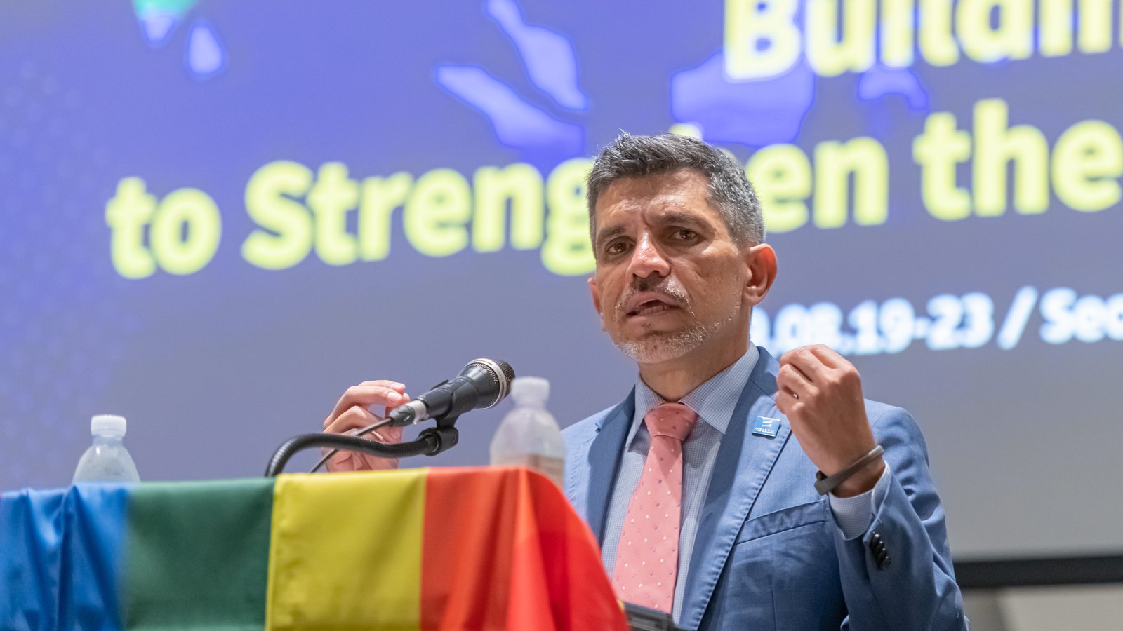 BM Bağımsız Uzmanı Madrigal: Onur yürüyüşü ve kamusal alanda var olmak bir haktır | Kaos GL - LGBTİ+ Haber Portalı Haber