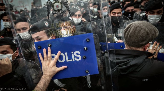 BM İnsan Hakları Yüksek Komiserliği: Yetkililerin homofobik ve transfobik açıklamalarını kınıyoruz | Kaos GL - LGBTİ+ Haber Portalı