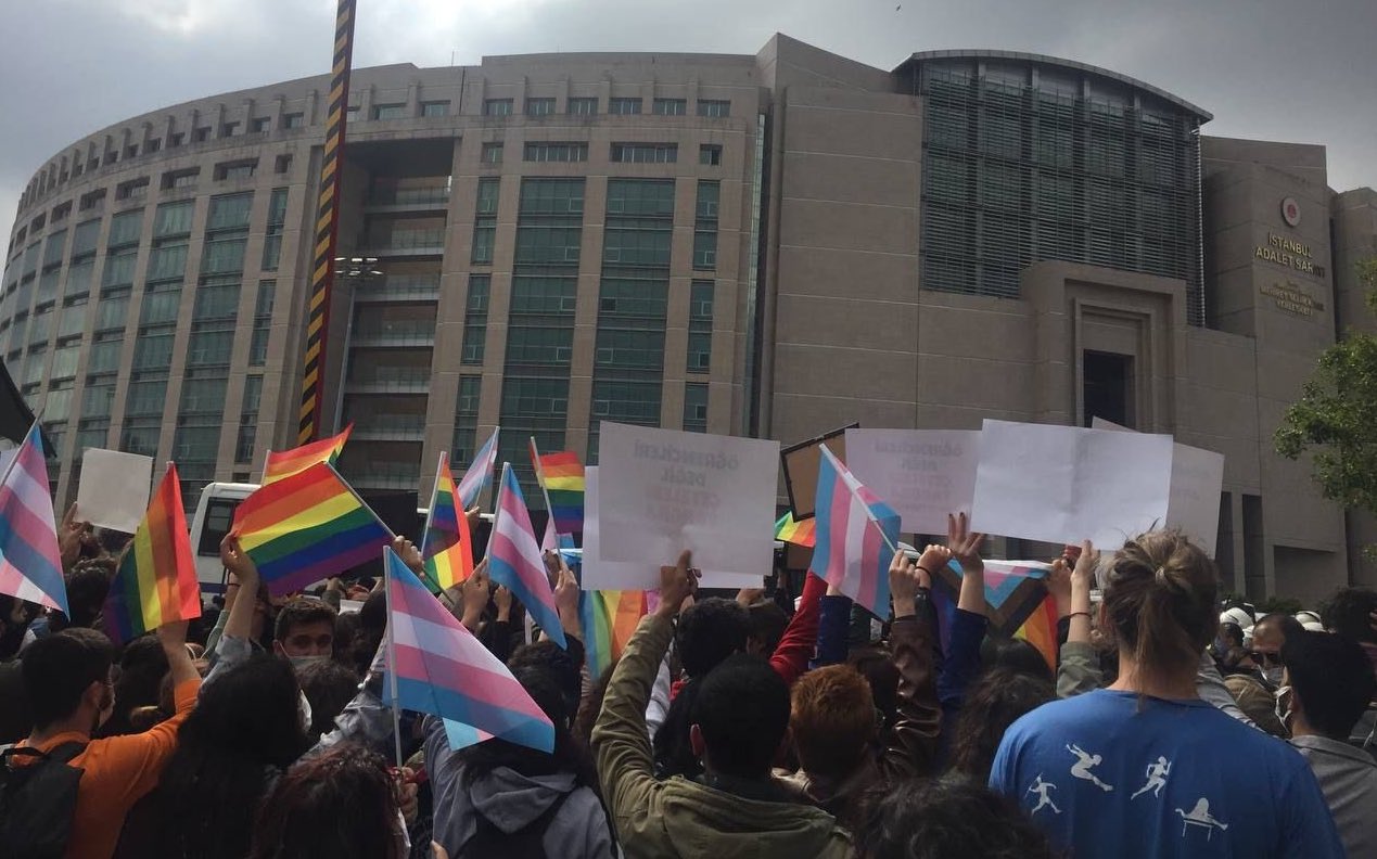 Boğaziçi gökkuşağı davasında dosya bilirkişiye gidecek Kaos GL - LGBTİ+ Haber Portalı
