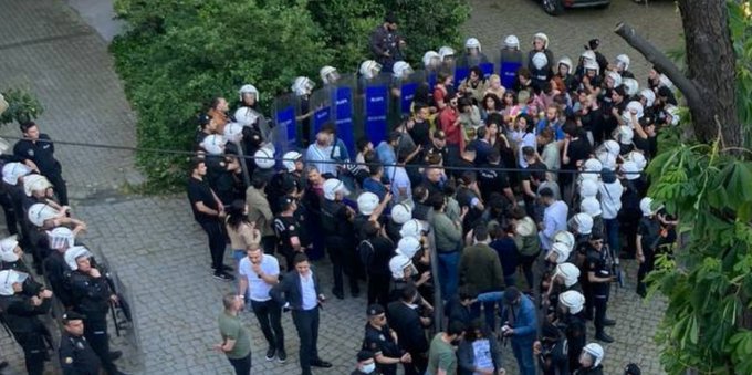Boğaziçi Pride March case was postponed to October 4th Kaos GL - News Portal for LGBTI+