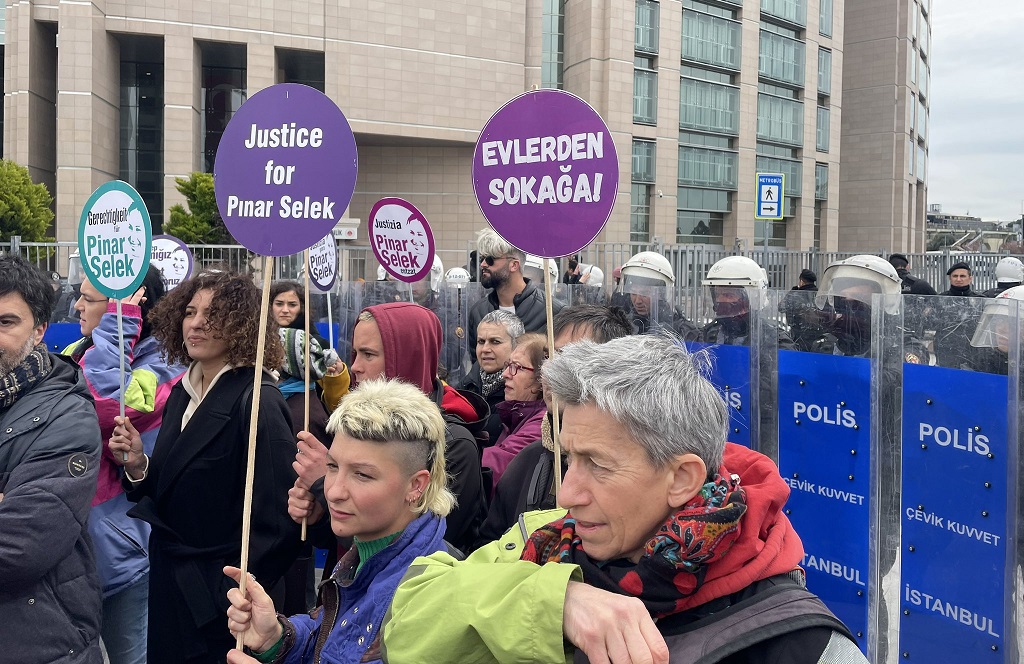 Pınar Selek davası beşinci kez sil baştan: “Yargıtay, hukuki denetim yetkisini aştı” | Kaos GL - LGBTİ+ Haber Portalı Haber