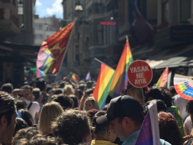 Bu habere nereden görsel buluruz? Kaos GL - LGBTİ+ Haber Portalı