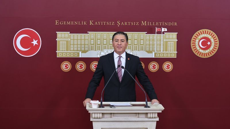CHP Grup Başkanvekili: “Enes’in ve tüm gençlerin yanındayız” Kaos GL - LGBTİ+ Haber Portalı