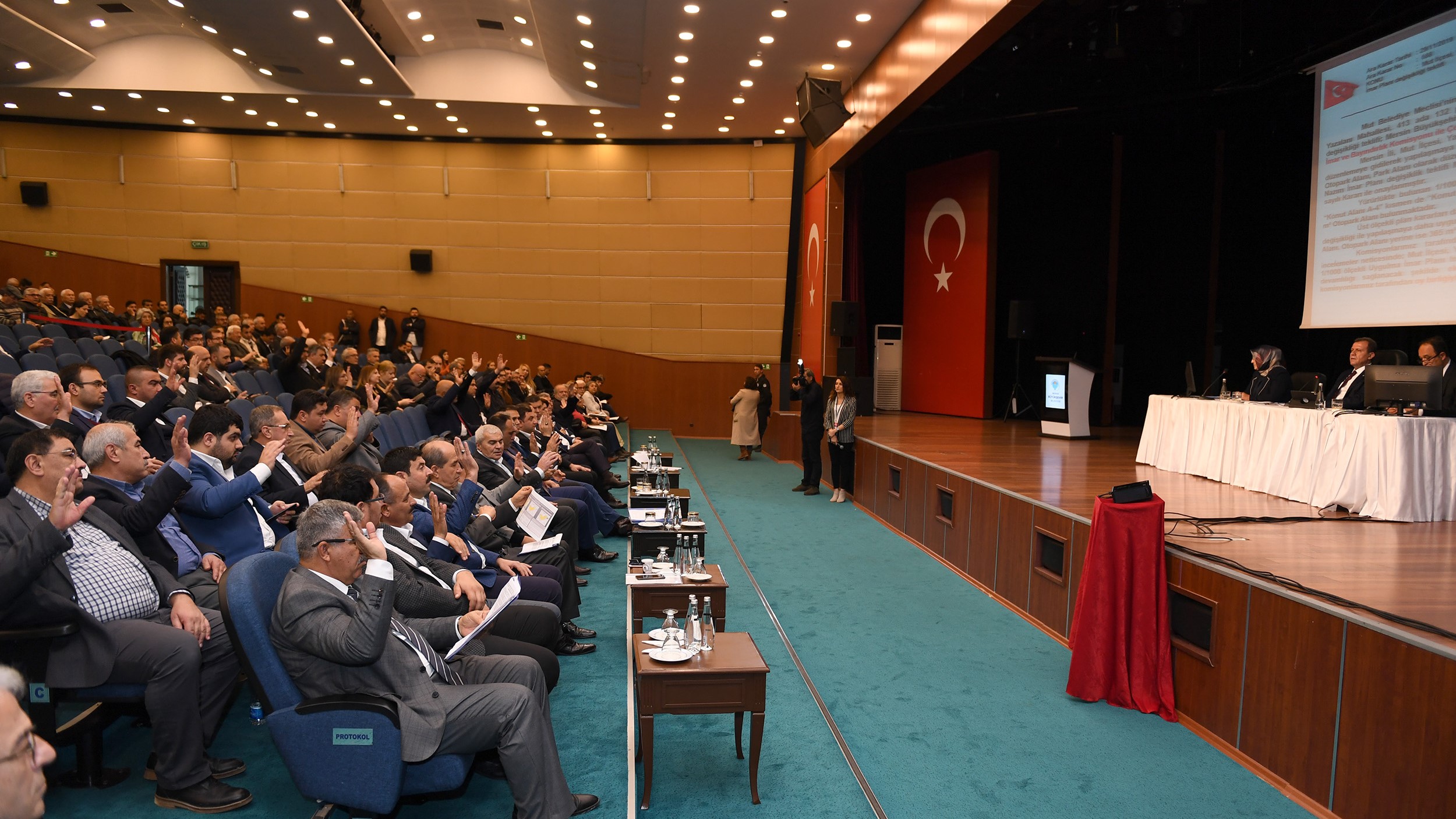 “CHP'li belediye okulda prezervatif dağıttı: ‘edepsizlik’ ‘ahlaksızlık’ ‘terbiyesizlik’” | Kaos GL - LGBTİ+ Haber Portalı Haber