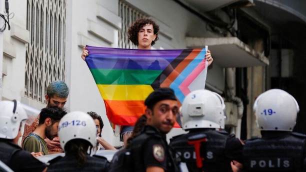 “Solidarity is one of the most meaningful actions to be taken against transphobia and capitalism” | Kaos GL - News Portal for LGBTI+ News