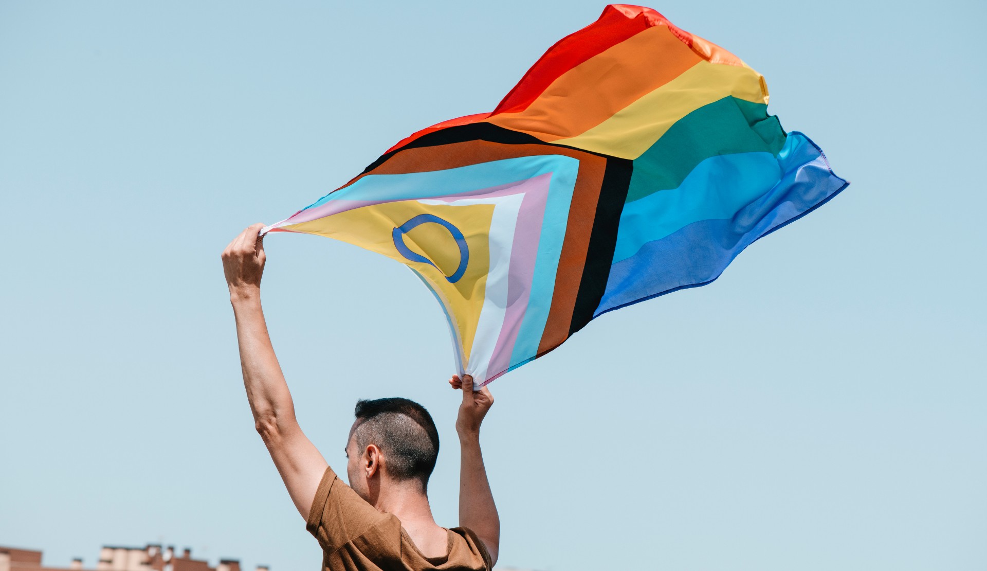 DEM Parti’den LGBTİ+ düşmanı yargı paketine tepki: “LGBTİ+’ların yaşam haklarını savunmaya devam edeceğiz” | Kaos GL - LGBTİ+ Haber Portalı Haber