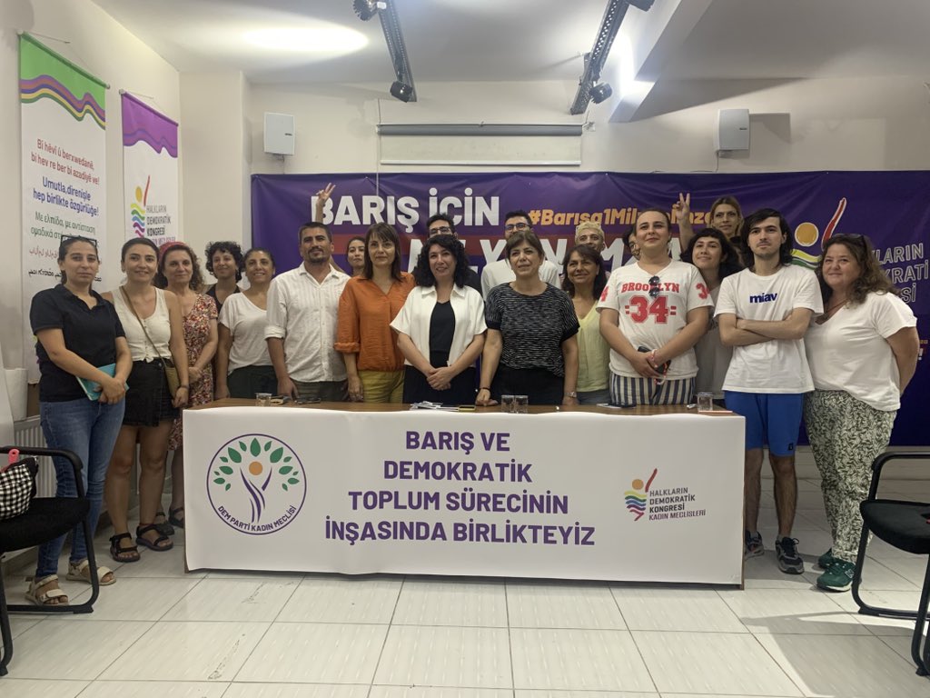 DEM Parti Kadın Meclisi LGBTİ+’larla buluştu: “Ortak mücadeleyi büyütmeliyiz” Kaos GL - LGBTİ+ Haber Portalı