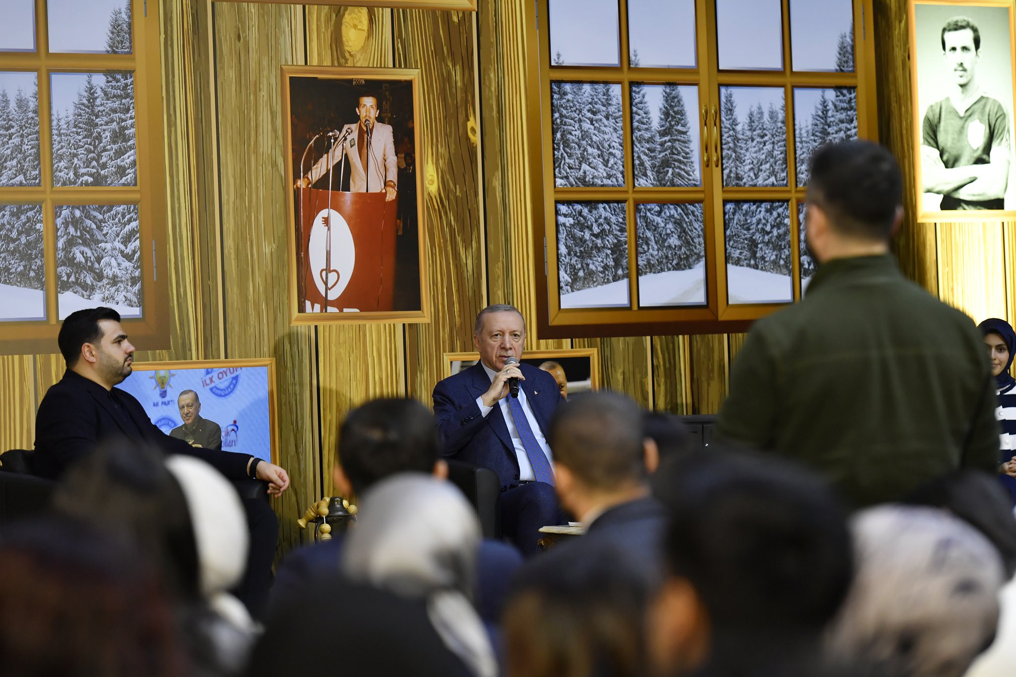 Erdoğan, Erzurum’da gençlerle buluşmasında yine LGBTİ+’ları hedef aldı Kaos GL - LGBTİ+ Haber Portalı