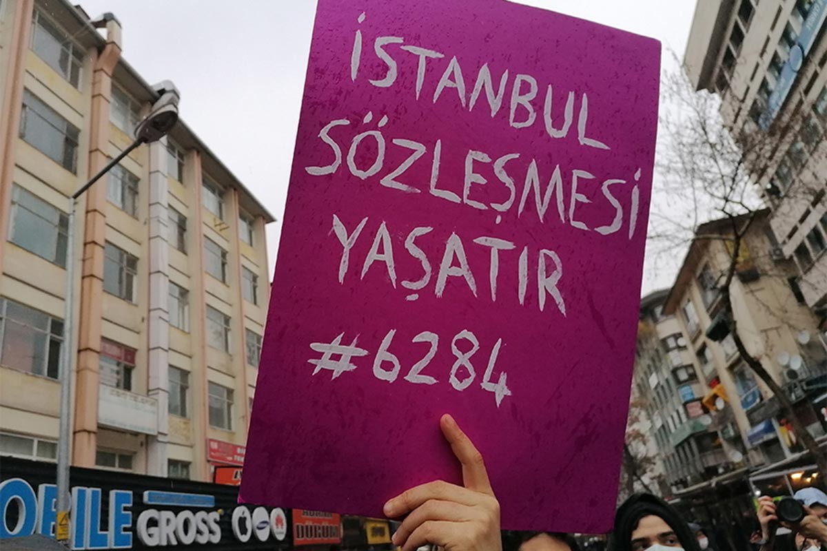 “Esas motivasyonlarının kadın ve LGBTİ+ düşmanlığı olduğunu bilmek ve bunu ifşa etmek önemli” Kaos GL - LGBTİ+ Haber Portalı