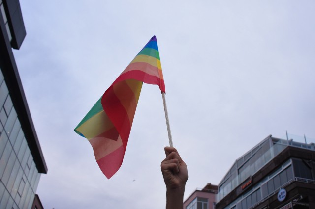 Eşitlik İçin Sosyal Hizmet Grubu’ndan yargı paketi açıklaması: “Ne kimlikler ne bedenler ne de hayatlar pazarlık konusu yapılabilir” | Kaos GL - LGBTİ+ Haber Portalı Haber