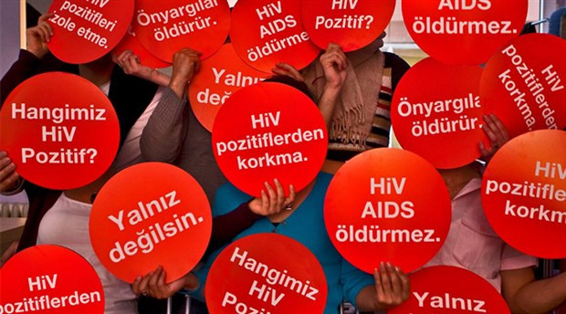 “Eşitlik ve Dayanışmanın İzinde: HIV ile Yaşayan Türkiyeliler ve Mülteciler” paneli 30 Kasım’da | Kaos GL - LGBTİ+ Haber Portalı Haber