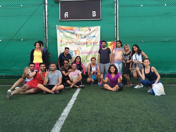 Eskişehir’de dayanışmaya pas, homofobiye, ırkçılığa gol! | Kaos GL - LGBTİ+ Haber Portalı Haber