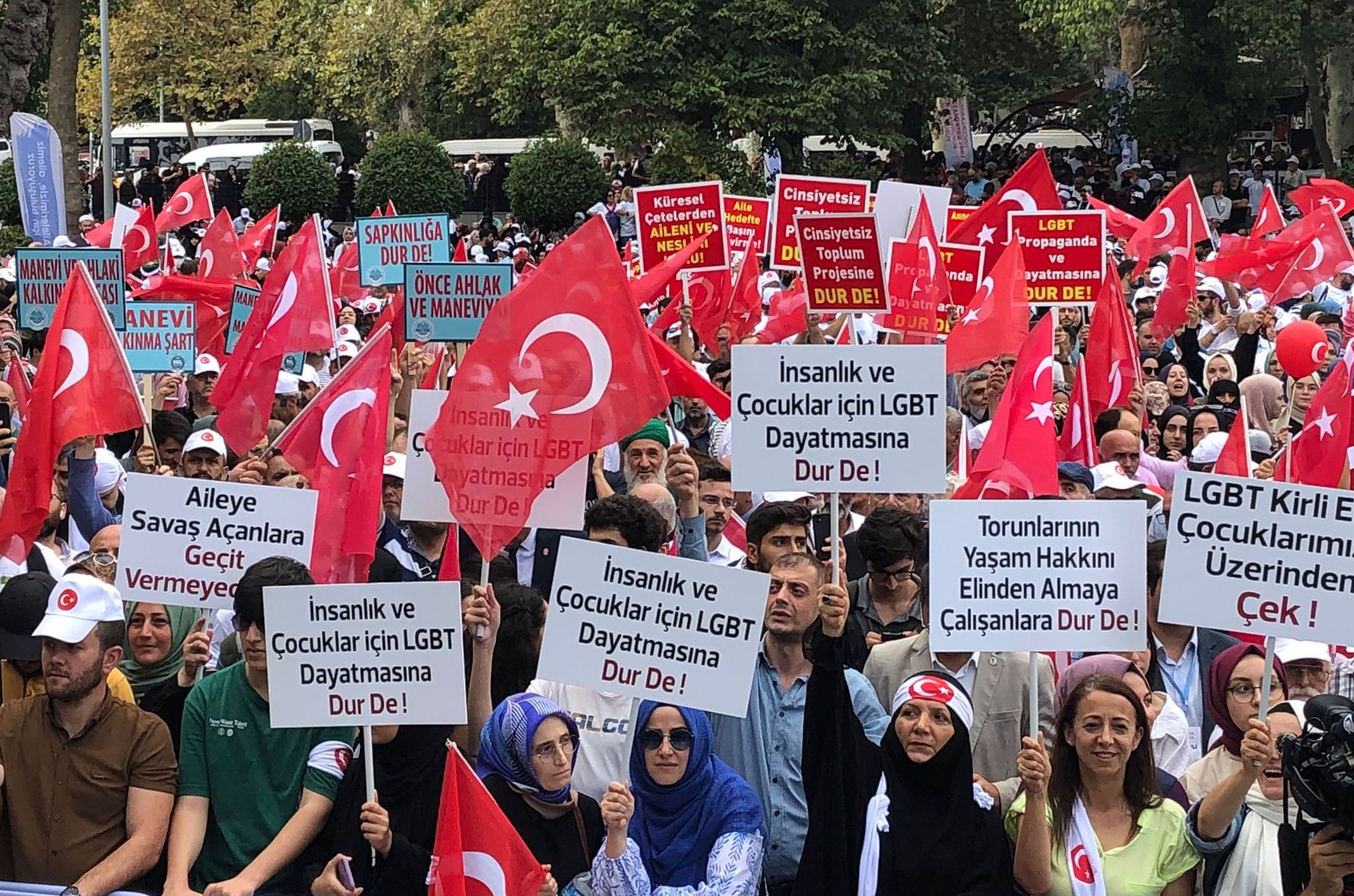 Every section of society with one voice: No to hate march Kaos GL - News Portal for LGBTI+