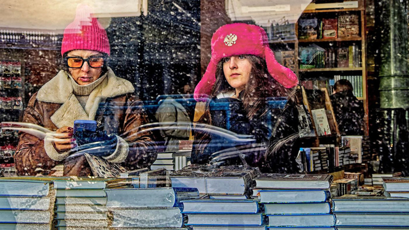 Fahrenheit 451 Rusya’da yaşanıyor Kaos GL - LGBTİ+ Haber Portalı