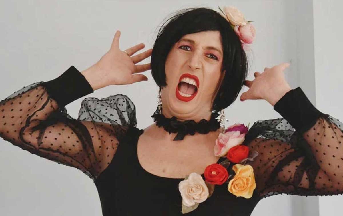 “Feleknaz hem olmak istediğim hem de olmaktan korktuğum birisi” Kaos GL - LGBTİ+ Haber Portalı
