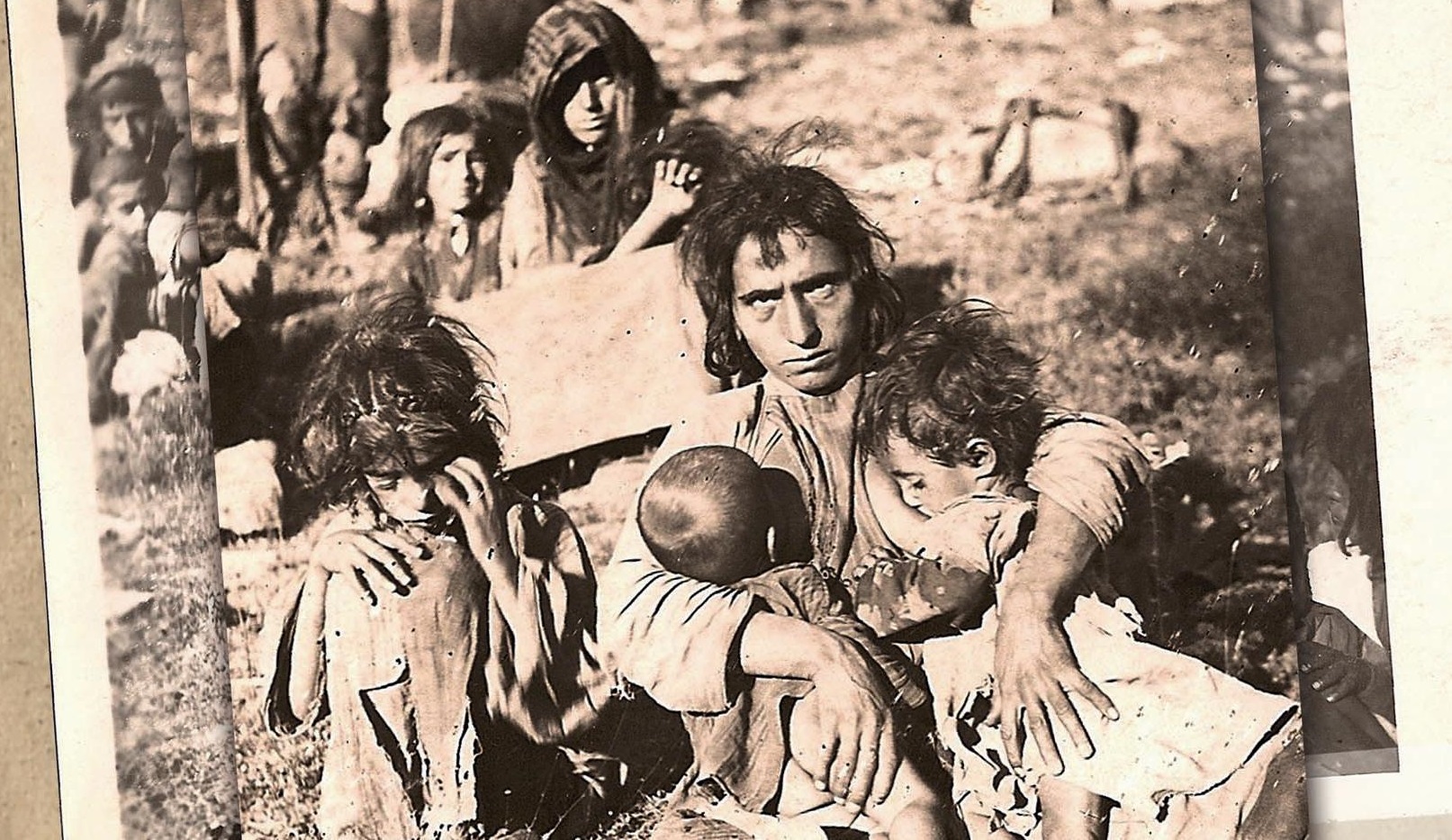 Filmmor’un online gösterimlerinde bugün: İki Tutam Saç – Dersim’in Kayıp Kızları | Kaos GL - LGBTİ+ Haber Portalı