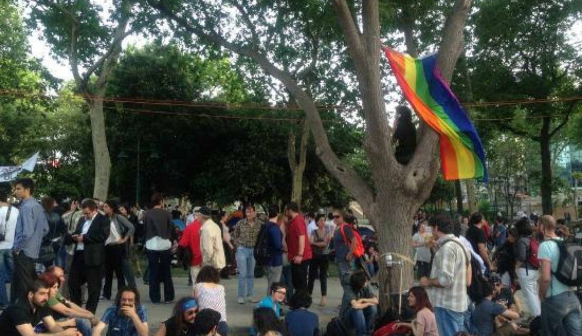 Gezi’nin 13. yılında feministler ve LGBTİ+’lar anlatıyor: “Gezi, LGBTİ+ gerçekliğinin kabulünü sağladı” Kaos GL - LGBTİ+ Haber Portalı