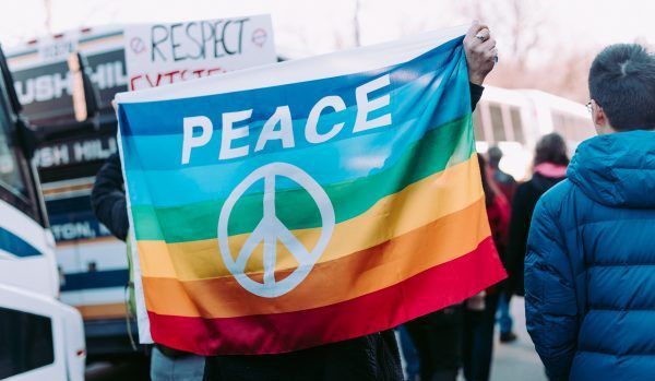 Gökkuşağı barışın yanında Kaos GL - LGBTİ+ Haber Portalı