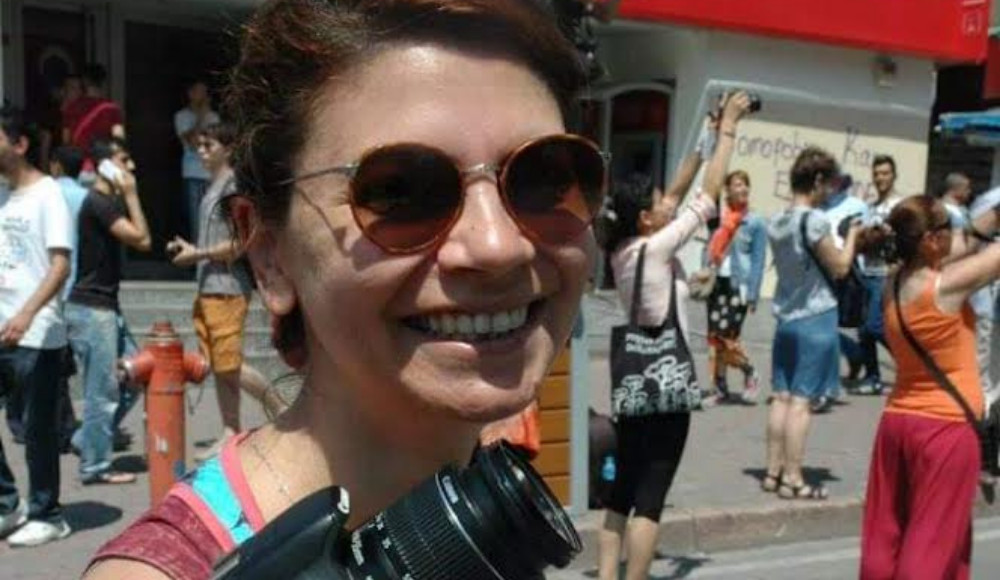 “Gökkuşağından ‘Türk bayrağına hakaret’ çıkardılar, bununla yargılandım!” | Kaos GL - LGBTİ+ Haber Portalı