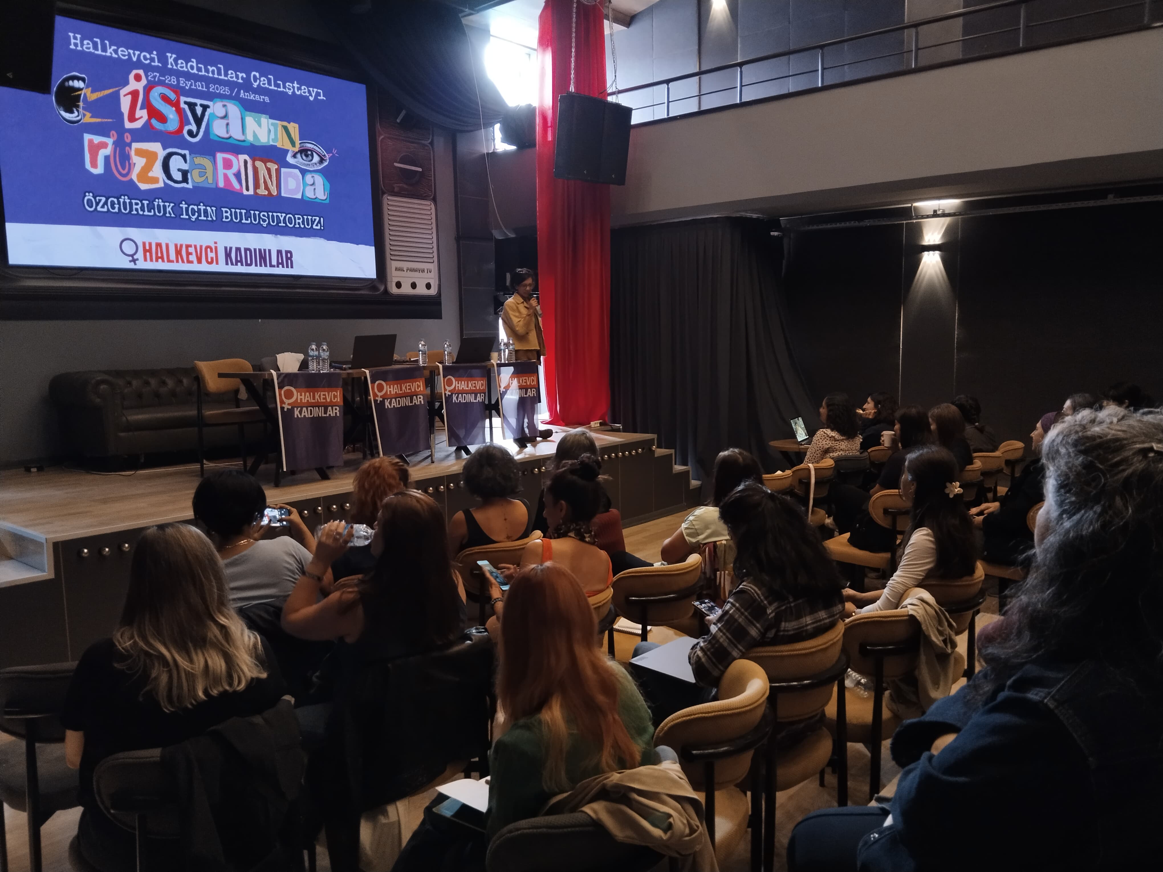 Halkevci Kadınlar: LGBTİ+ düşmanlığı karşısında mücadelemizi kararlılıkla sürdüreceğiz Kaos GL - LGBTİ+ Haber Portalı