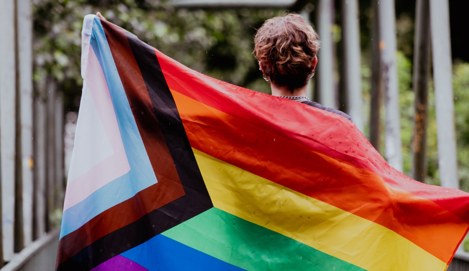 Halkların Köprüsü Derneği Güzel Çarşamba Buluşmaları’nda bu hafta: “Seçilmiş mi? Atanmış mı? Lubunyalar için Aile Çıkmazı" Kaos GL - LGBTİ+ Haber Portalı
