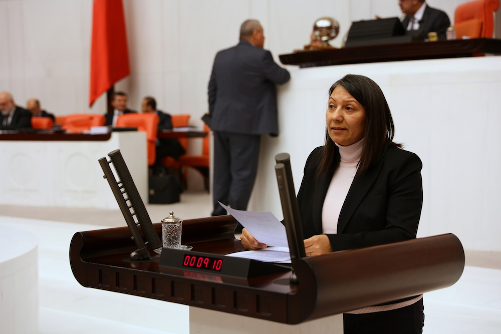 HDP’li Canbaz: Gökkuşağı değil nefretinizdir tehlikeli olan! Kaos GL - LGBTİ+ Haber Portalı