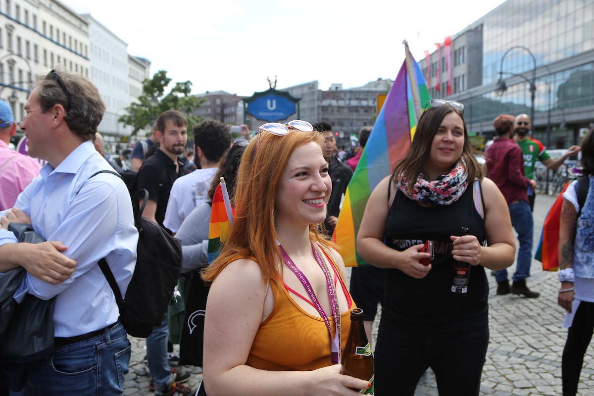 “Hep etrafın çevrili gibi” Kaos GL - LGBTİ+ Haber Portalı