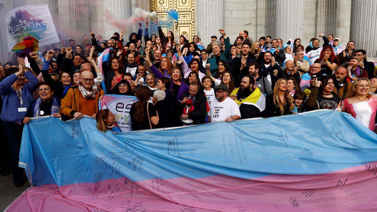 “Hiç olmadığım kadar mutluyum” Kaos GL - LGBTİ+ Haber Portalı