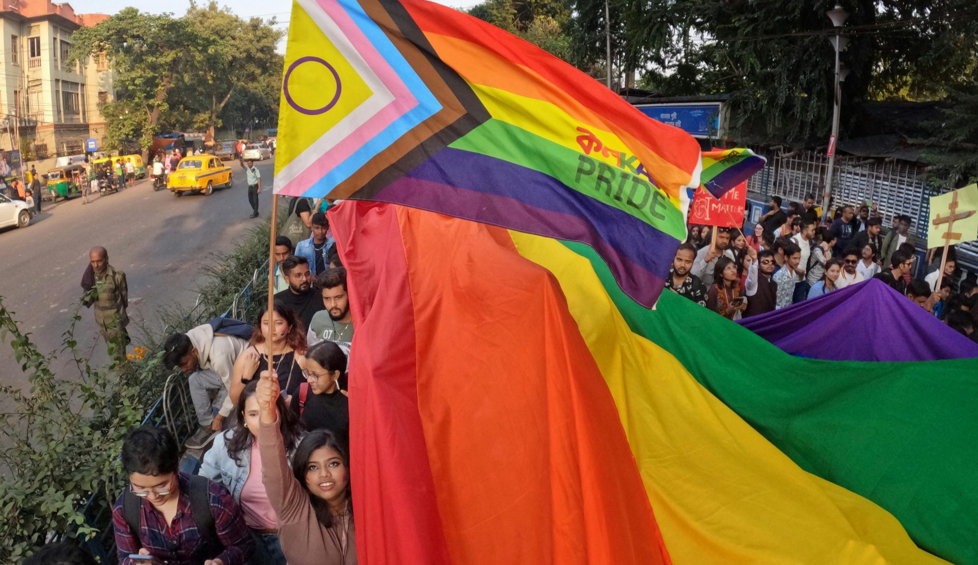 Hindistan’da trans haklarını kısıtlayan yasa tasarısı kabul edildi: “Bedenlerimiz üzerindeki söz hakkı, devlete teslim ediliyor” Kaos GL - LGBTİ+ Haber Portalı